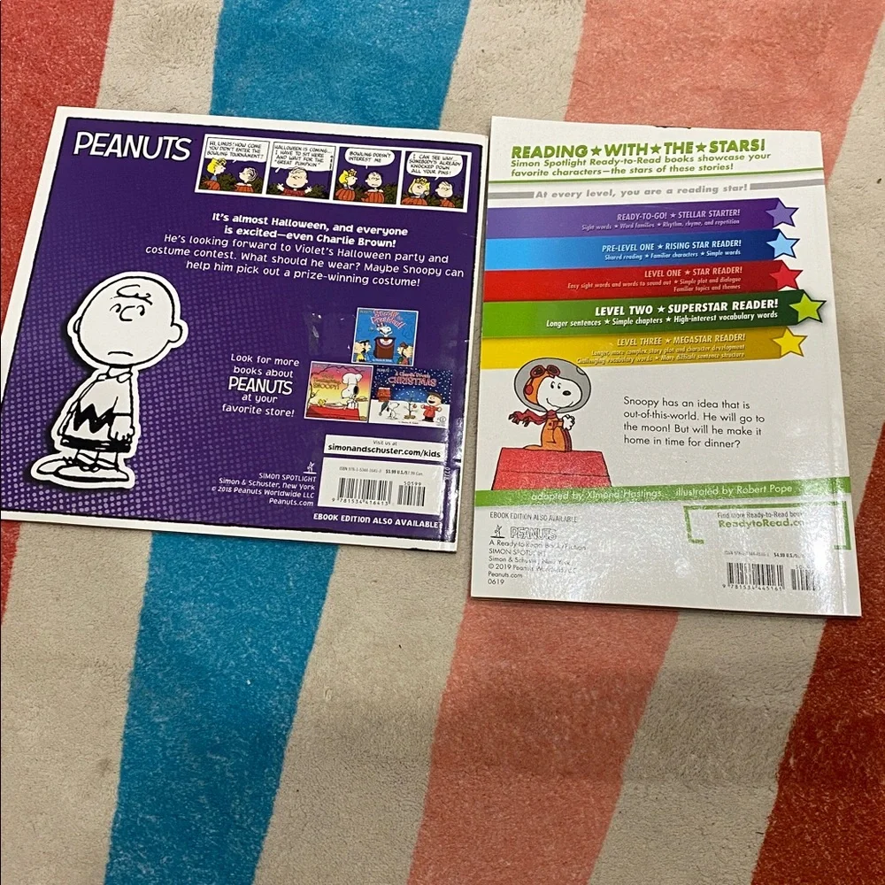 3/$10 Peanuts Halloween and Space Books Snoopy Charlie Brown